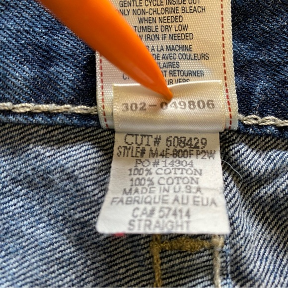 True Religion Straight Mid Rise Classic Blue Women's Jeans Size 34 - Picture 14 of 16